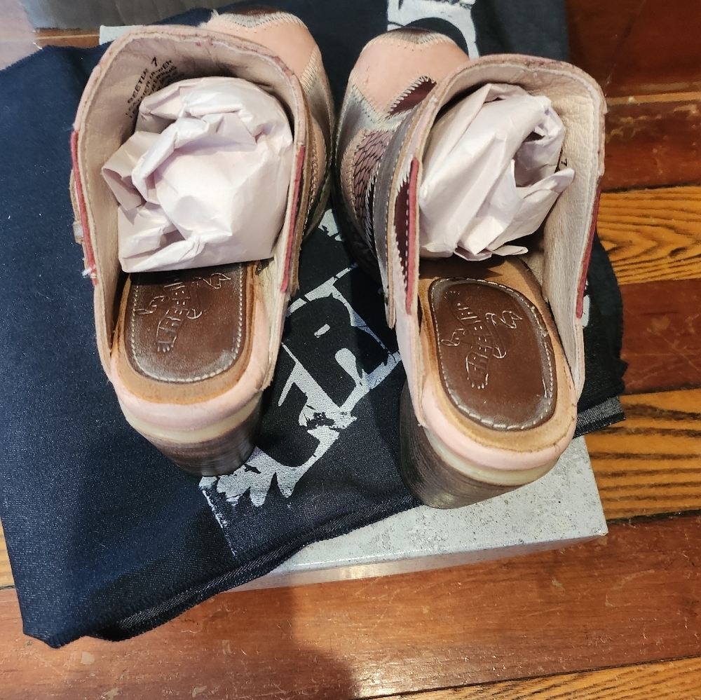 Freebird by Steven Patchwork Mules - Blush Pink and Cream - Picture 4 of 6